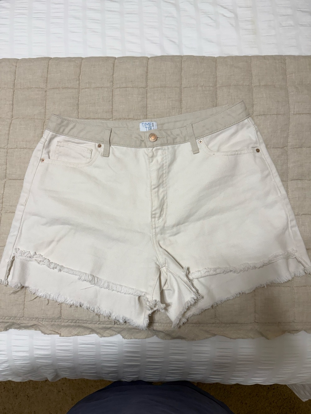Time and Tru Cream Frayed Hem Denim Shorts